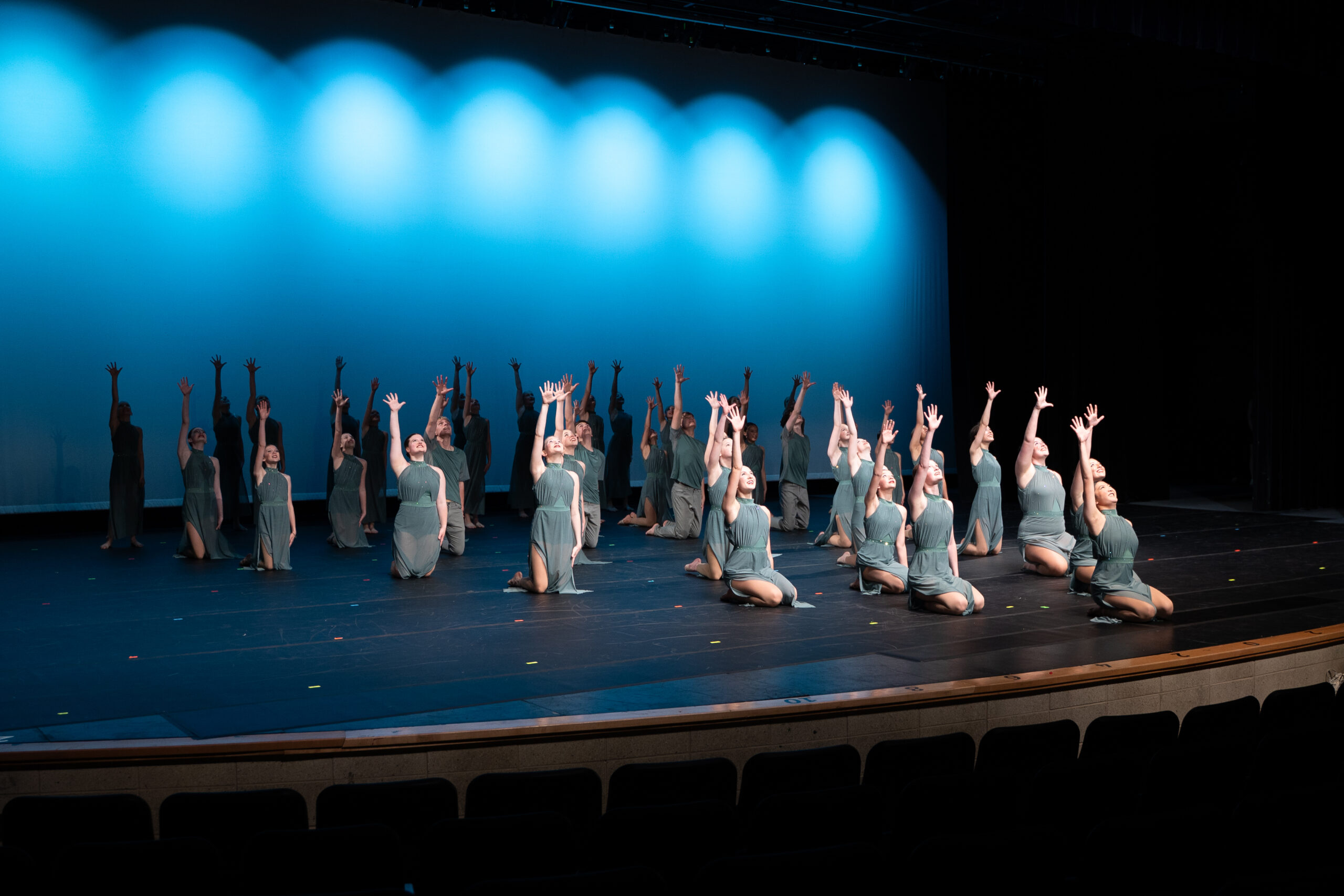 The company recital photo